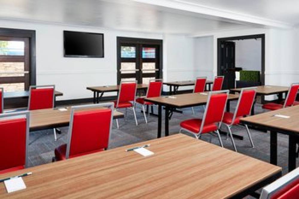 Aloft San Jose Cupertino 4
