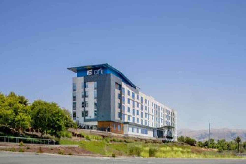 Aloft Santa Clara 3