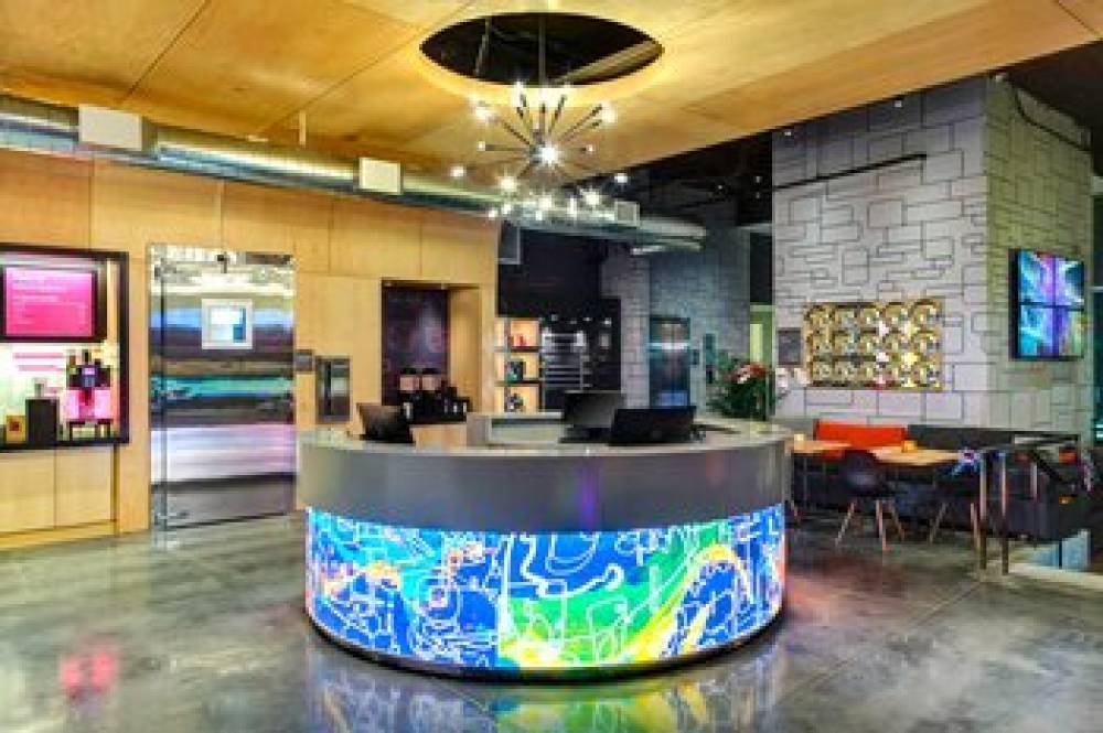 Aloft Wichita Northeast 3