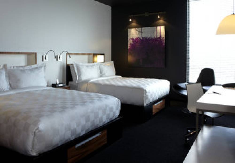 Alt Hotel Toronto Airport 4