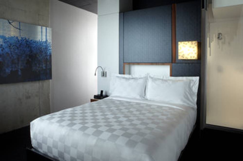 Alt Hotel Toronto Airport 3