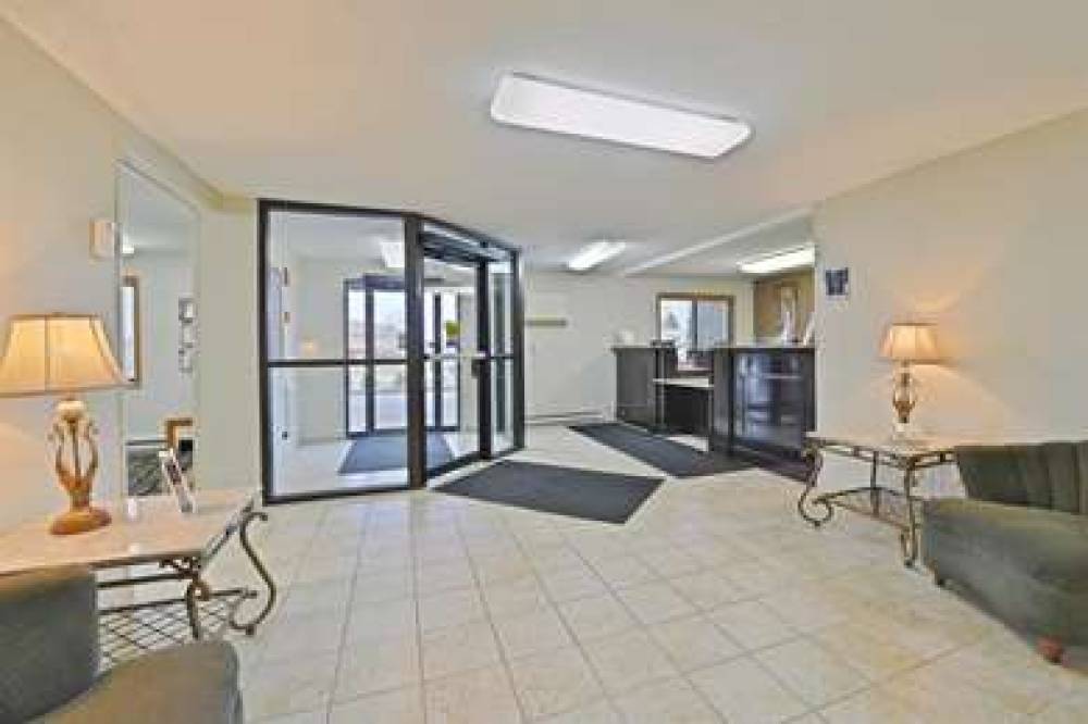 Americas Best Value Inn And Suites Bismarck 5