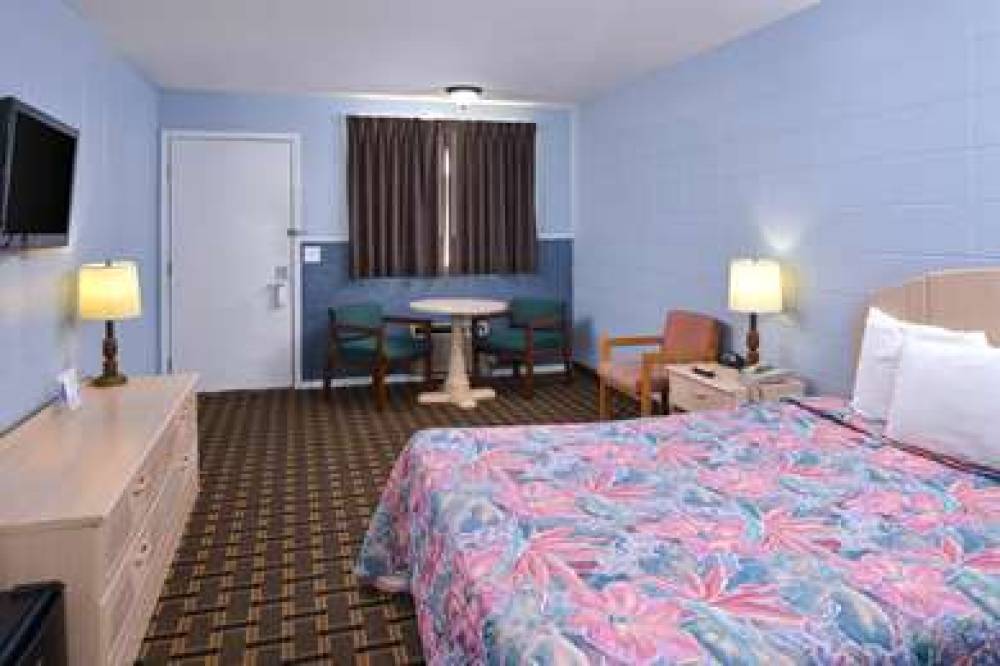 Americas Best Value Inn And Suites Branson Near The Strip 9