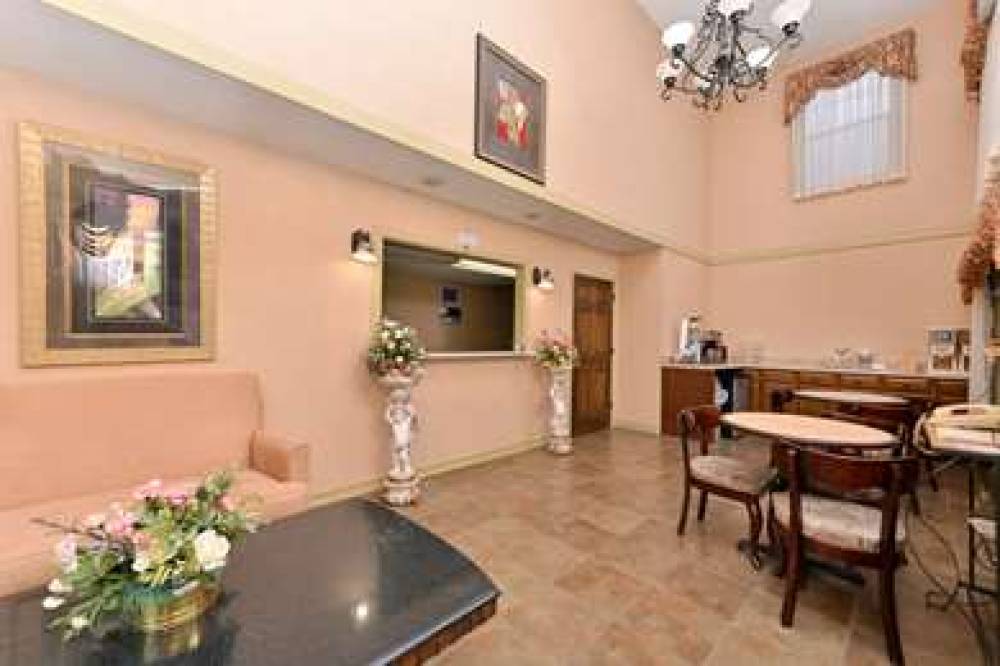 Americas Best Value Inn Anderson 5