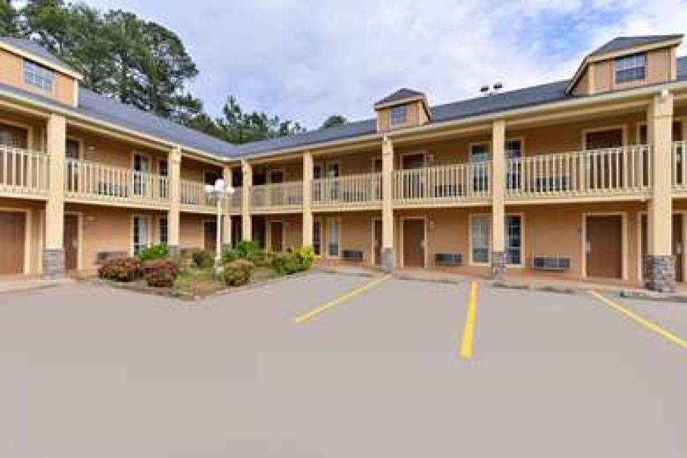 Americas Best Value Inn Anderson 2