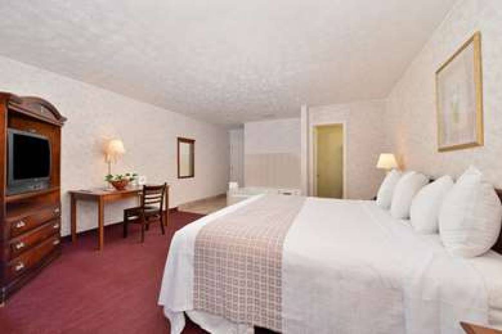 Americas Best Value Inn Austinburg 6