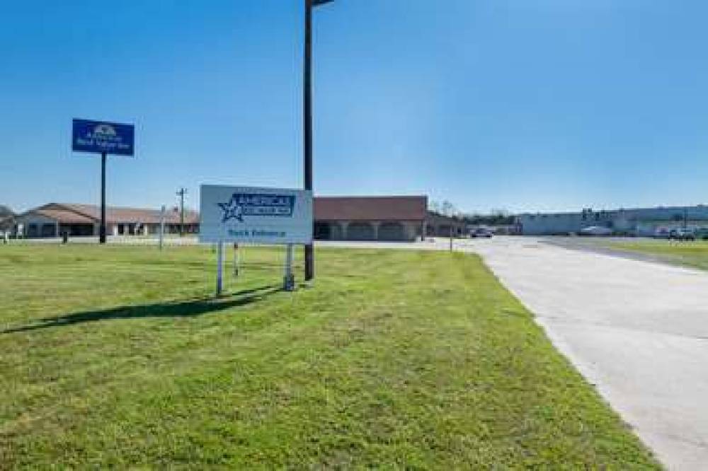 Americas Best Value Inn Bonham 1