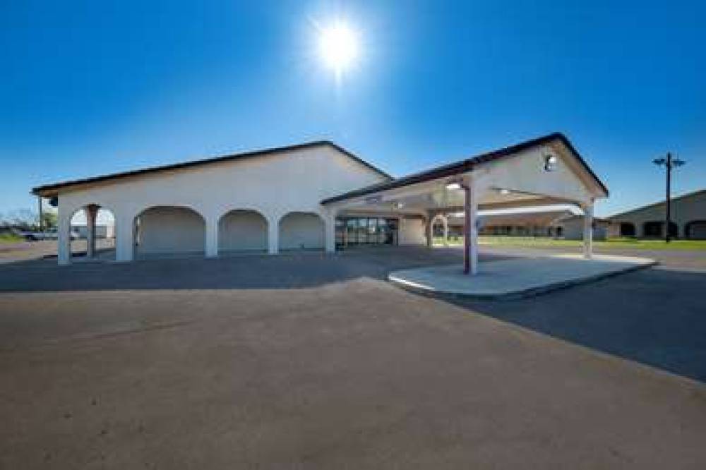 Americas Best Value Inn Bonham 6