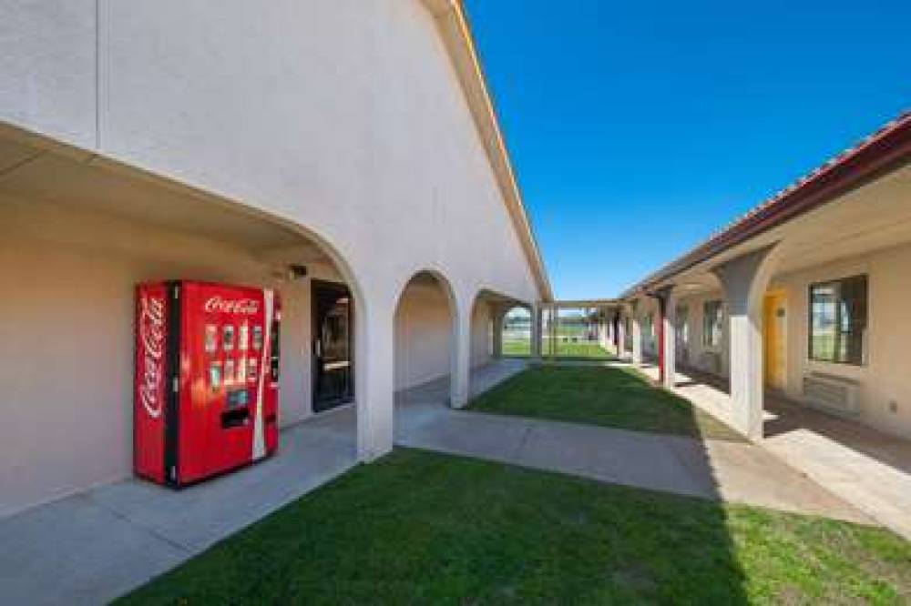 Americas Best Value Inn Bonham 5
