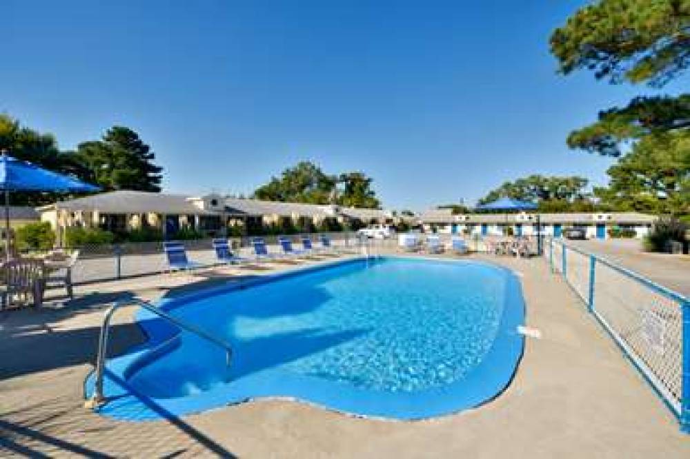 Americas Best Value Inn 9
