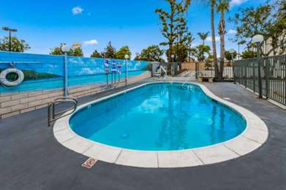 Americas Best Value Inn 4