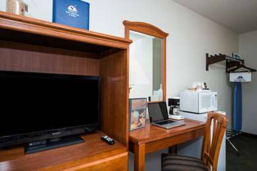 Americas Best Value Inn 9