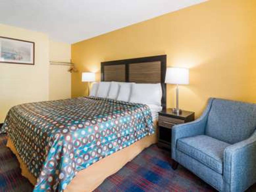 Americas Best Value Inn 9