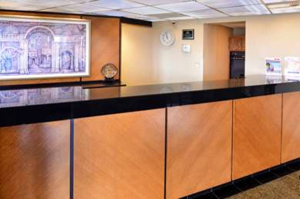 Americas Best Value Inn Collinsville 4