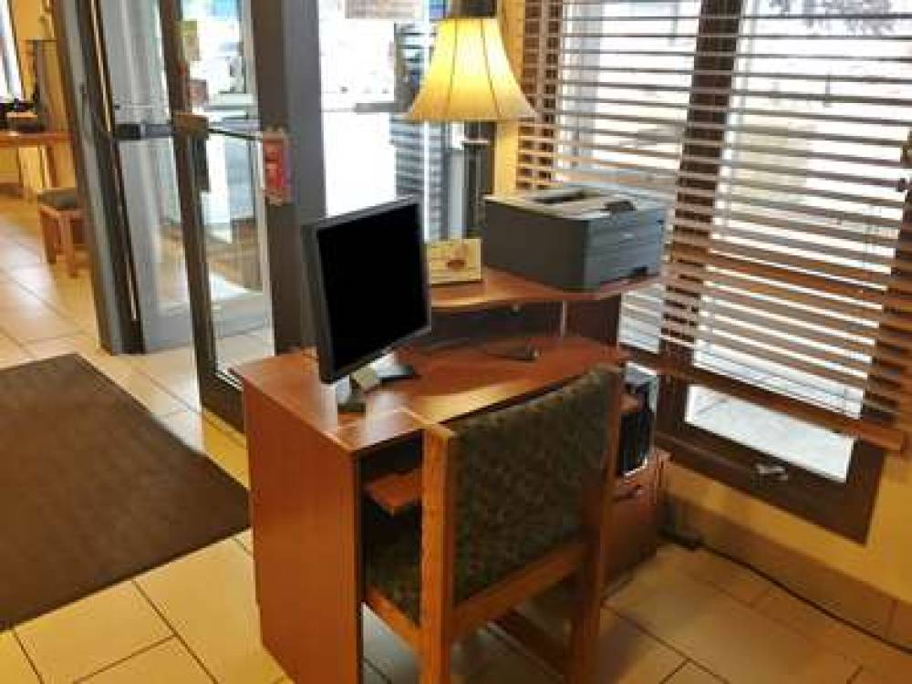 Americas Best Value Inn Grand Forks 10