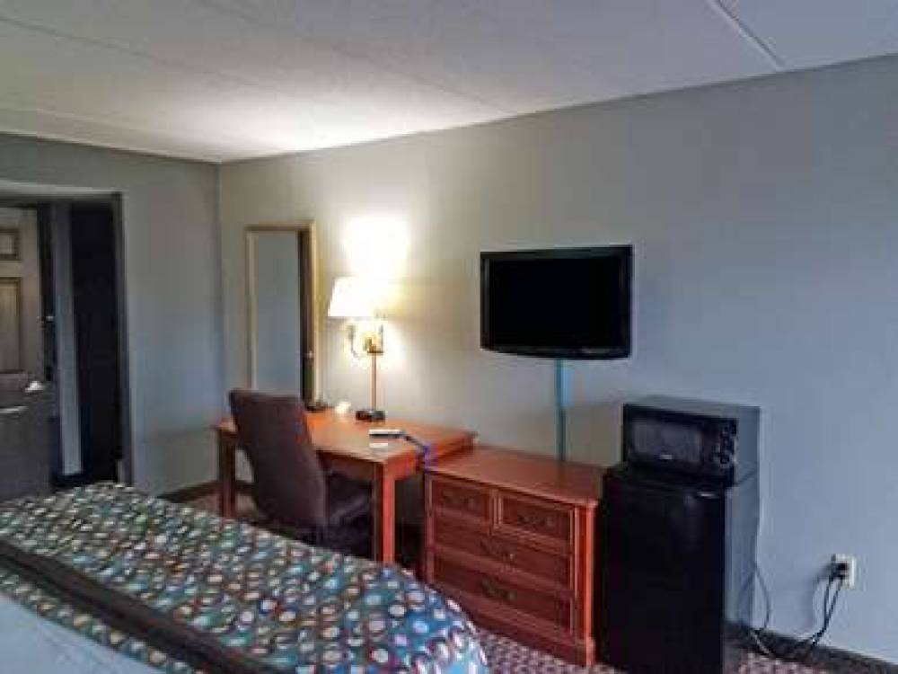 Americas Best Value Inn St Louis Downtown 3