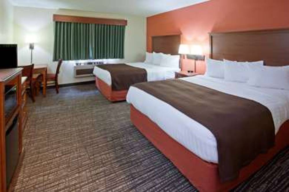 AmericInn By Wyndham Alexandria 10