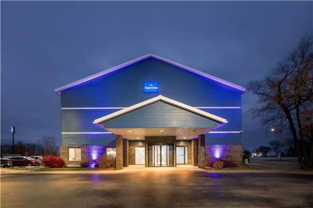 AMERICINN BY WYNDHAM COLUMBUS WISCO 7