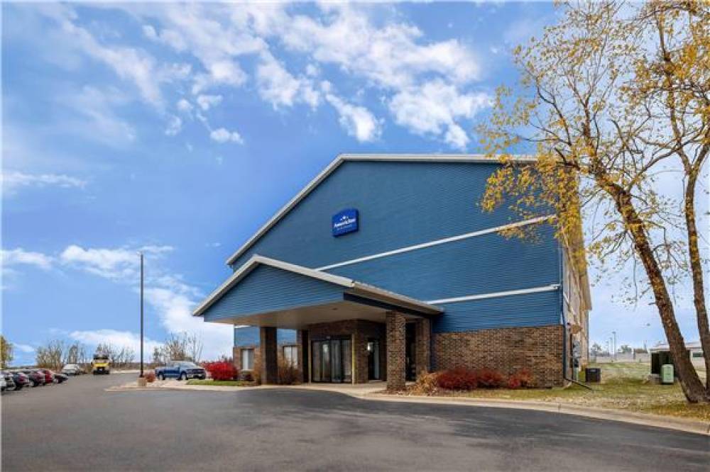 AMERICINN BY WYNDHAM COLUMBUS WISCO 5