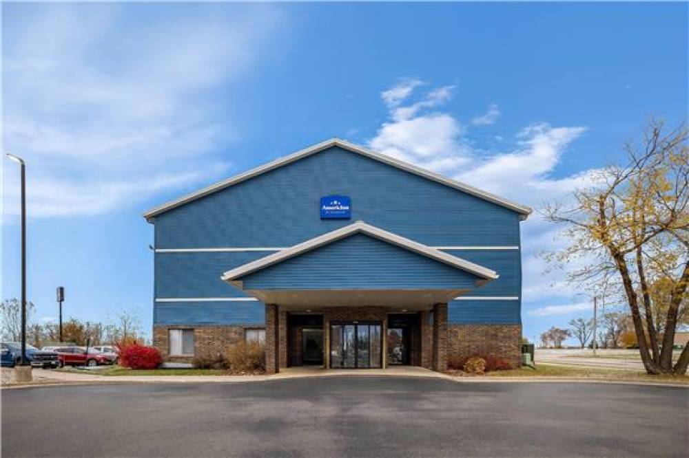 AMERICINN BY WYNDHAM COLUMBUS WISCO 4