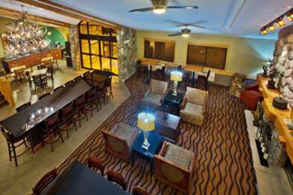 AmericInn By Wyndham Grand Forks 4