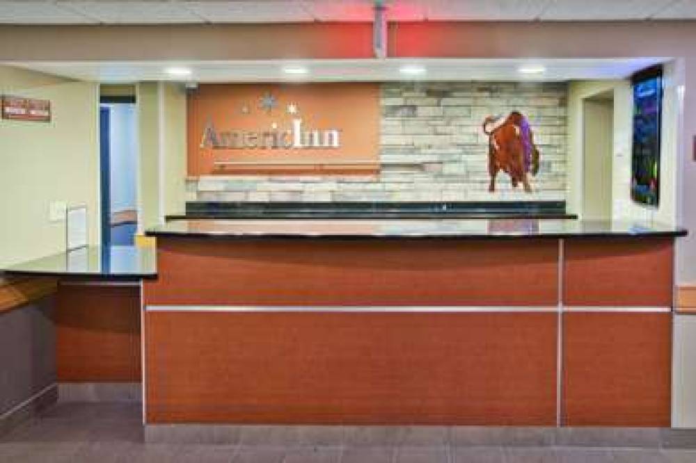 AmericInn By Wyndham Grand Forks 3