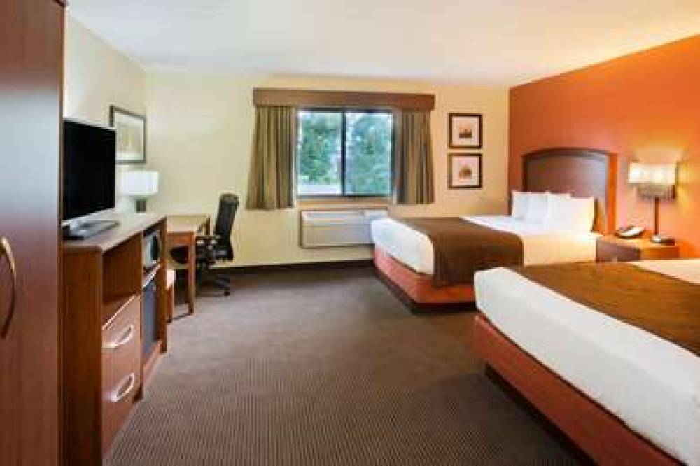 AmericInn By Wyndham Grand Forks 10