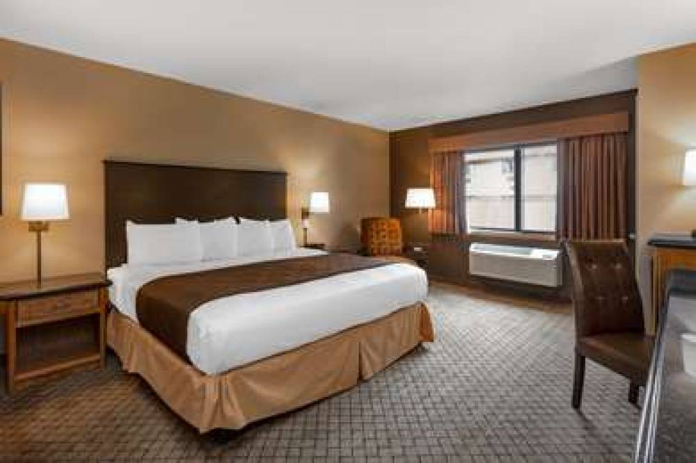 AmericInn By Wyndham Hartford WI 6