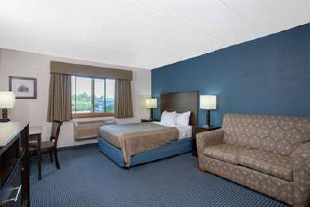 AmericInn By Wyndham Hayward 9