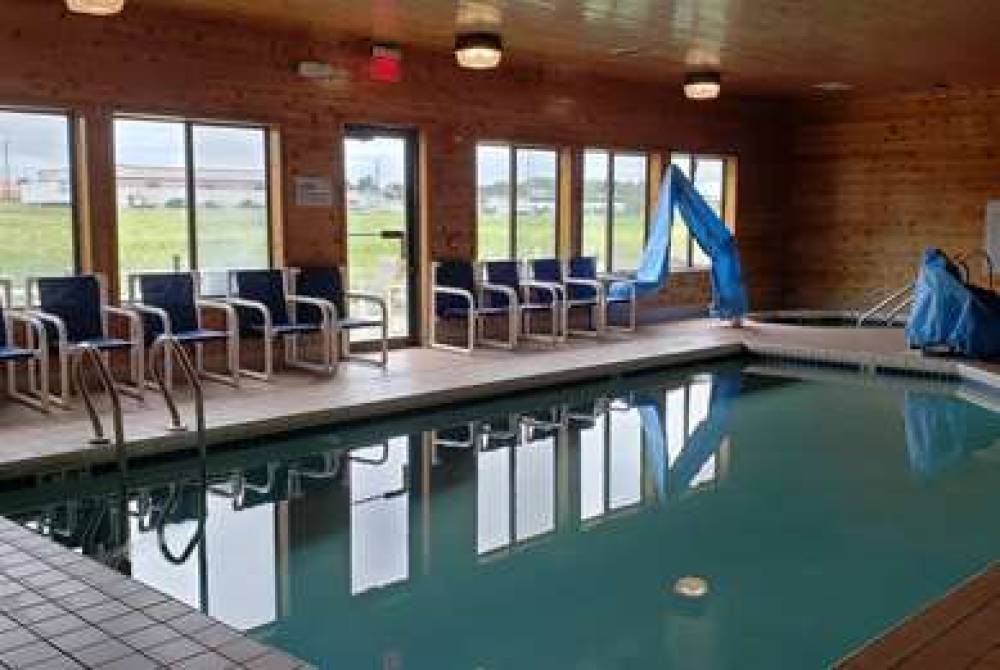 AMERICINN BY WYNDHAM MAUSTON 4