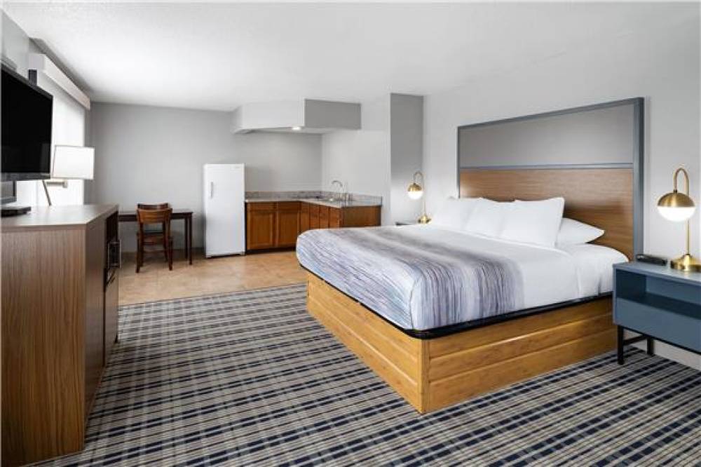 AMERICINN BY WYNDHAM MUSCATINE 9