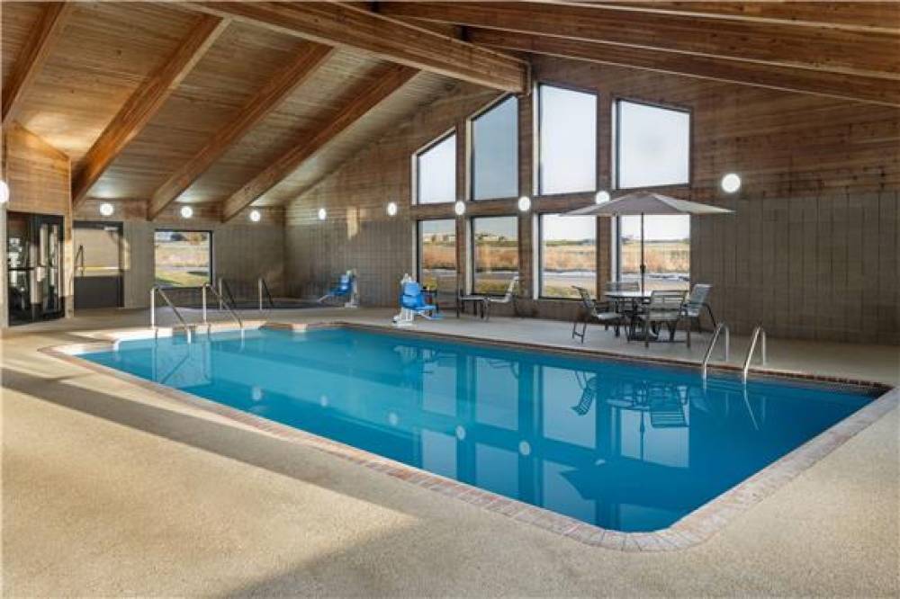 AMERICINN BY WYNDHAM MUSCATINE 5