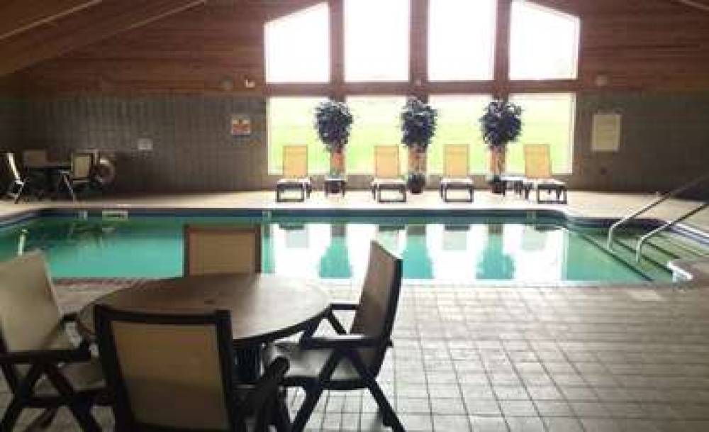 AmericInn By Wyndham Northfield 10