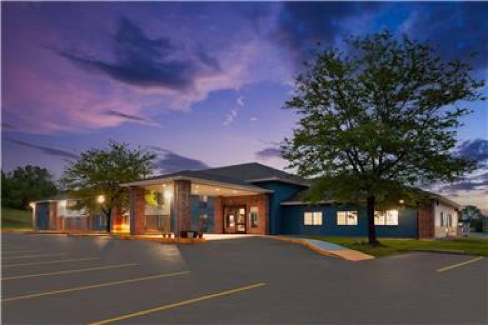 Americinn By Wyndham Reedsburg