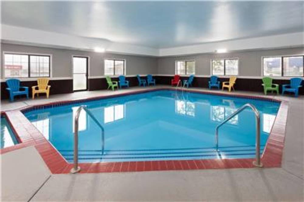AMERICINN BY WYNDHAM REEDSBURG 10