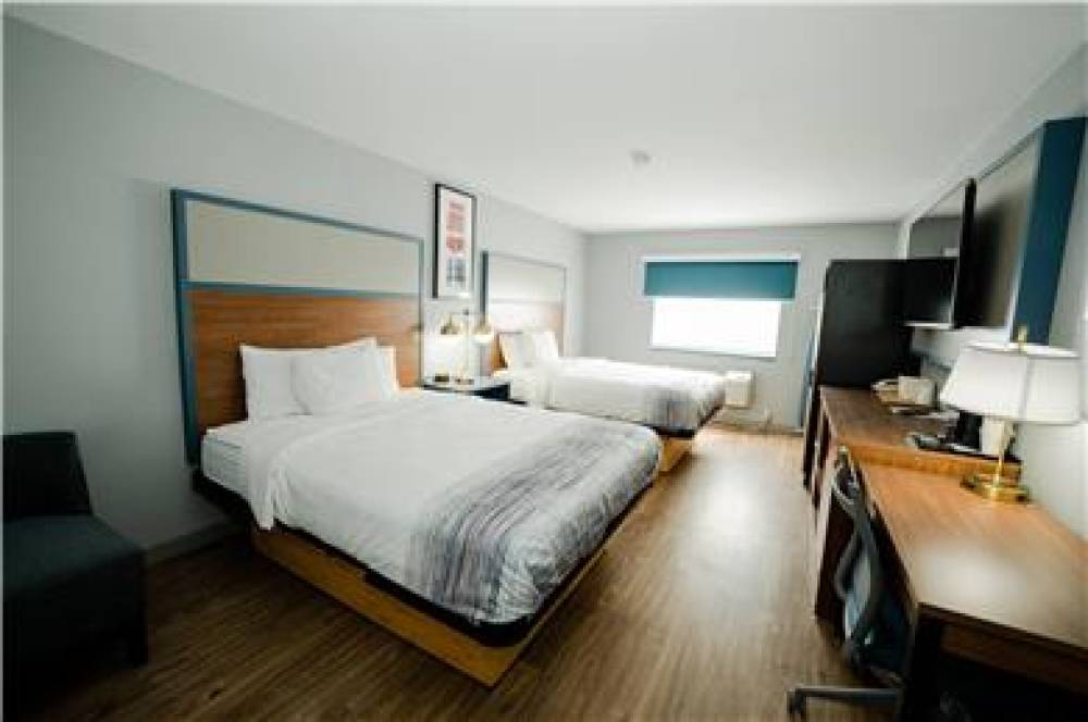 AMERICINN BY WYNDHAM TOMAHAWK 1