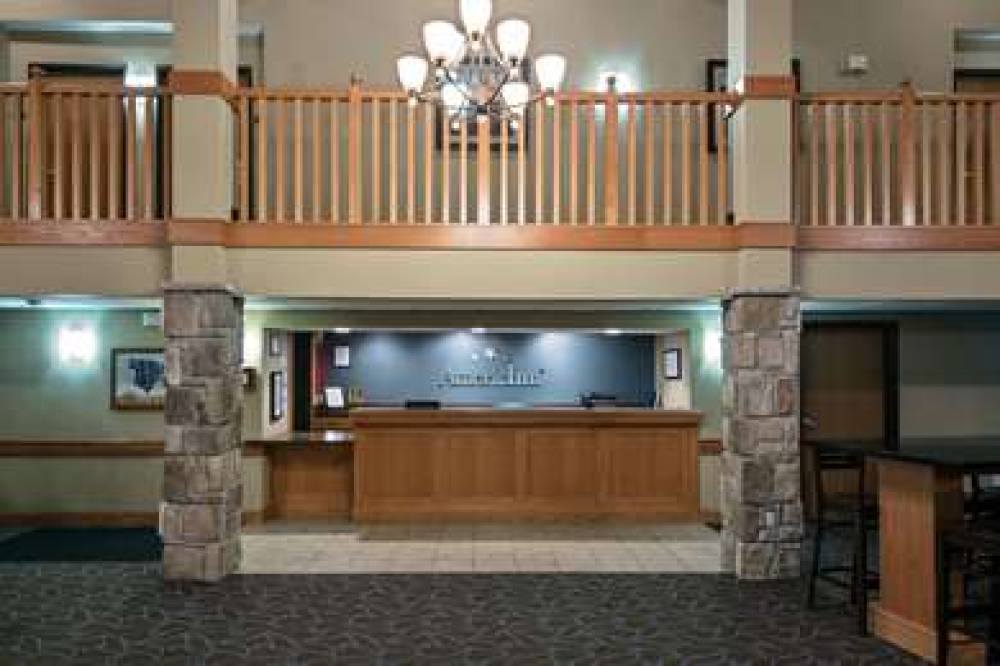AmericInn Fort Dodge 5