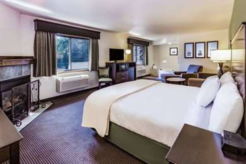 AMERICINN HAMPTON 1