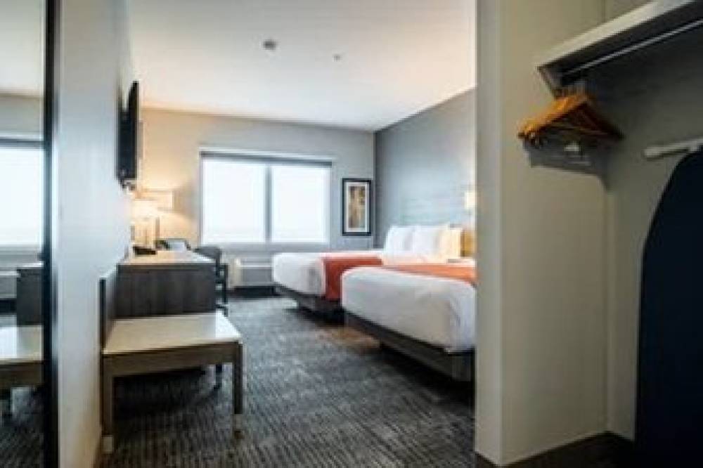 AMSTERDAM INN AND SUITES 3
