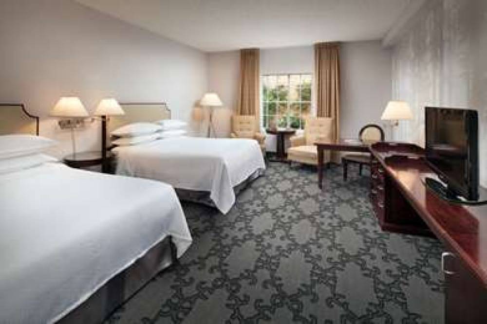 ANAHEIM MAJESTIC GARDEN HOTEL 7