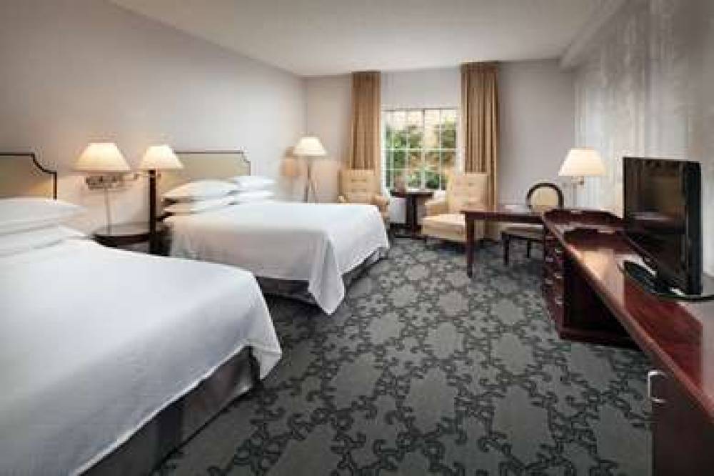 ANAHEIM MAJESTIC GARDEN HOTEL 10