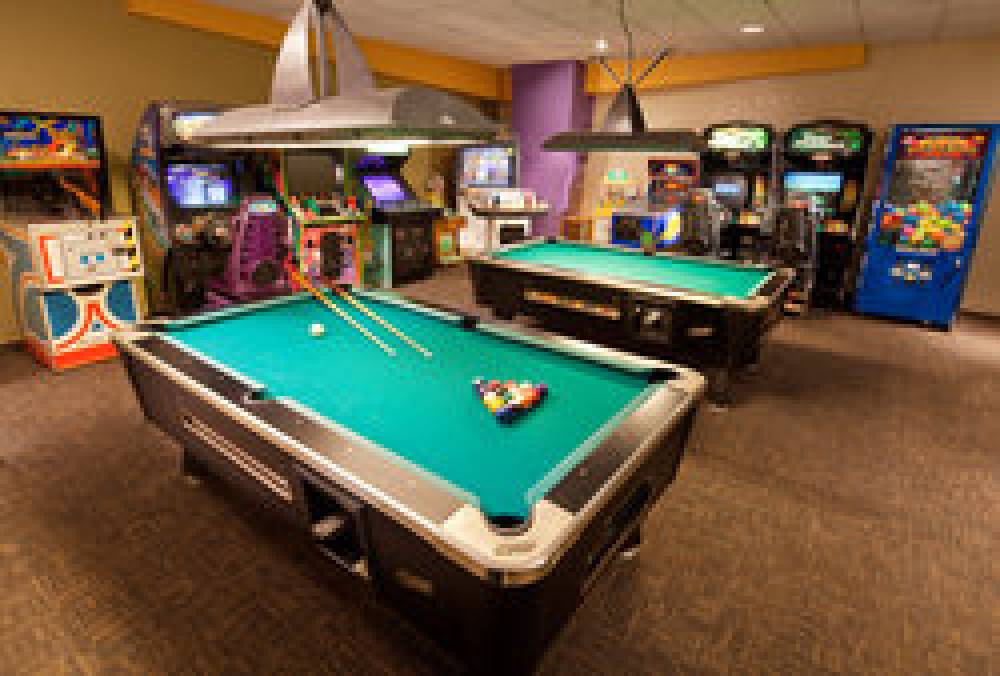 ANAHEIM MAJESTIC GARDEN HOTEL 4