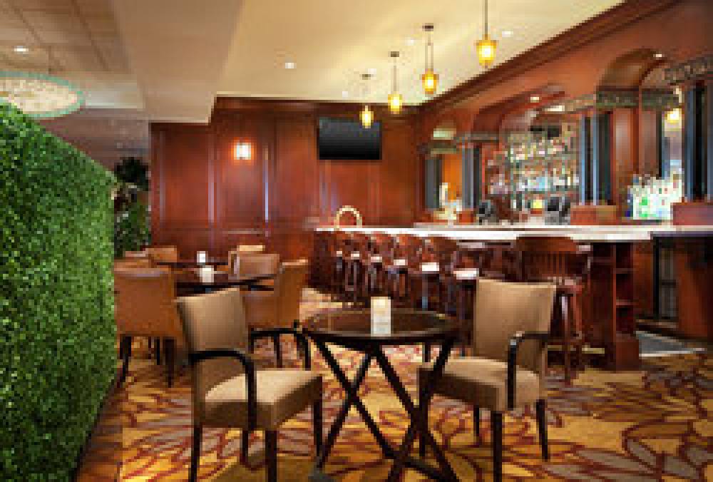 ANAHEIM MAJESTIC GARDEN HOTEL 5