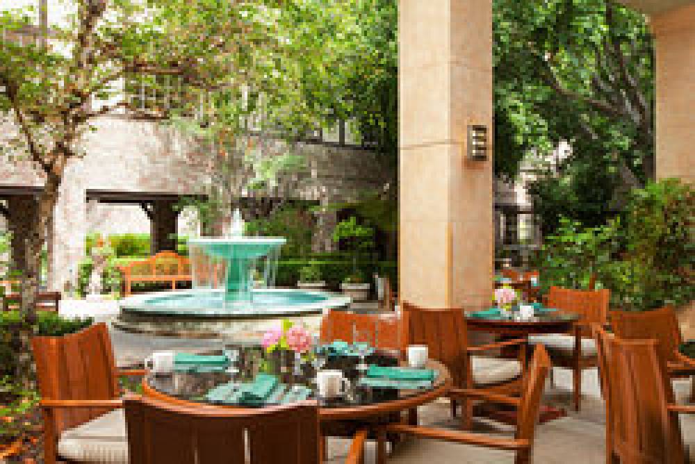 ANAHEIM MAJESTIC GARDEN HOTEL 3