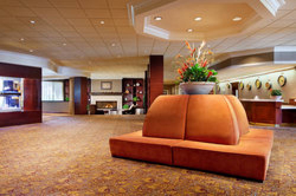 ANAHEIM MAJESTIC GARDEN HOTEL 7