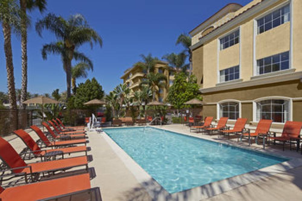 ANAHEIM PORTOFINO INN   SUITES 9