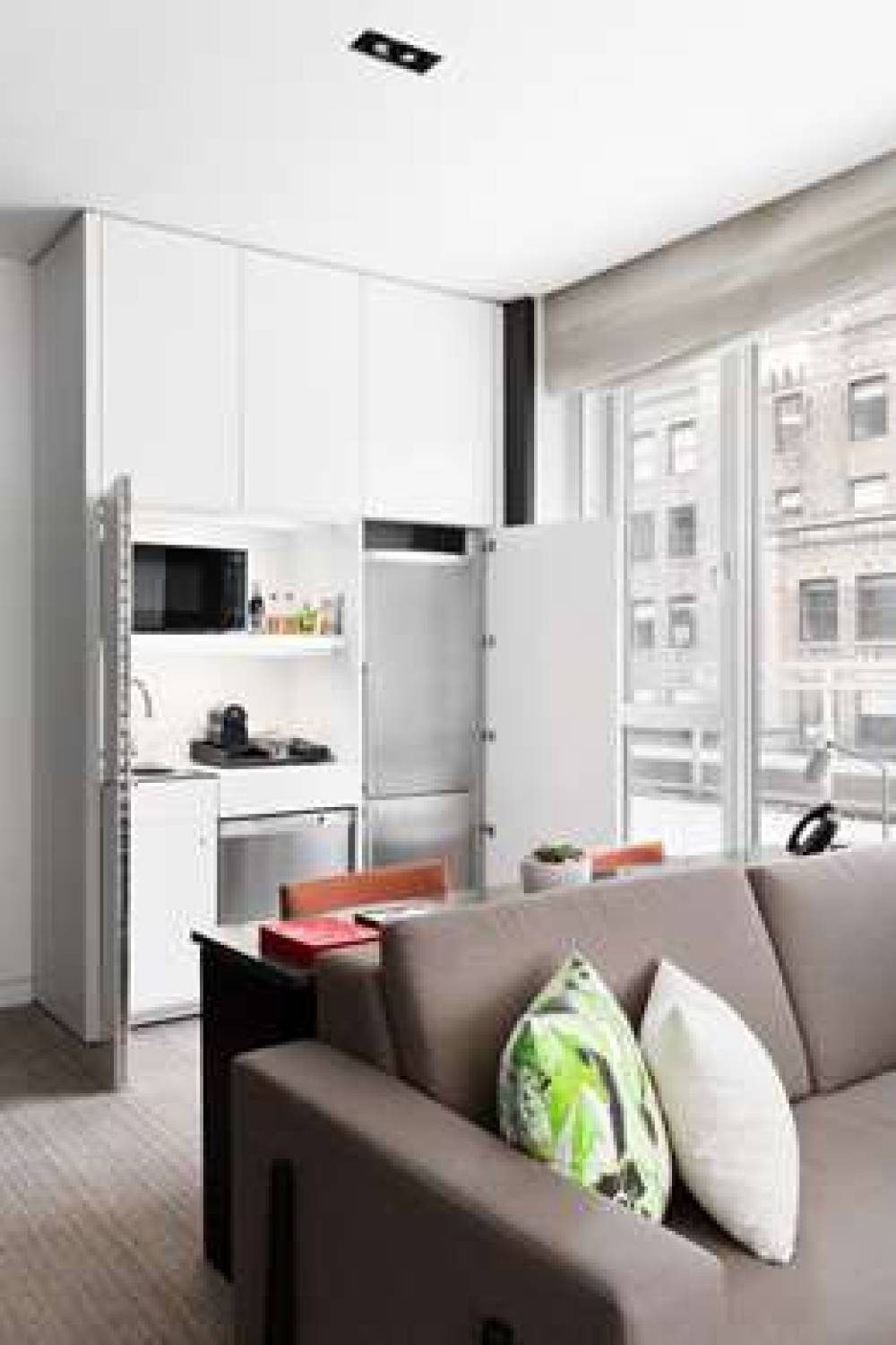 ANDAZ 5TH AVENUE 9