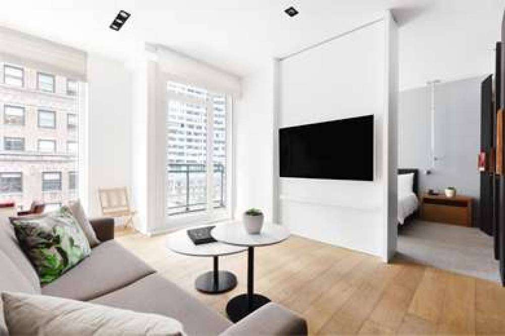 ANDAZ 5TH AVENUE 5