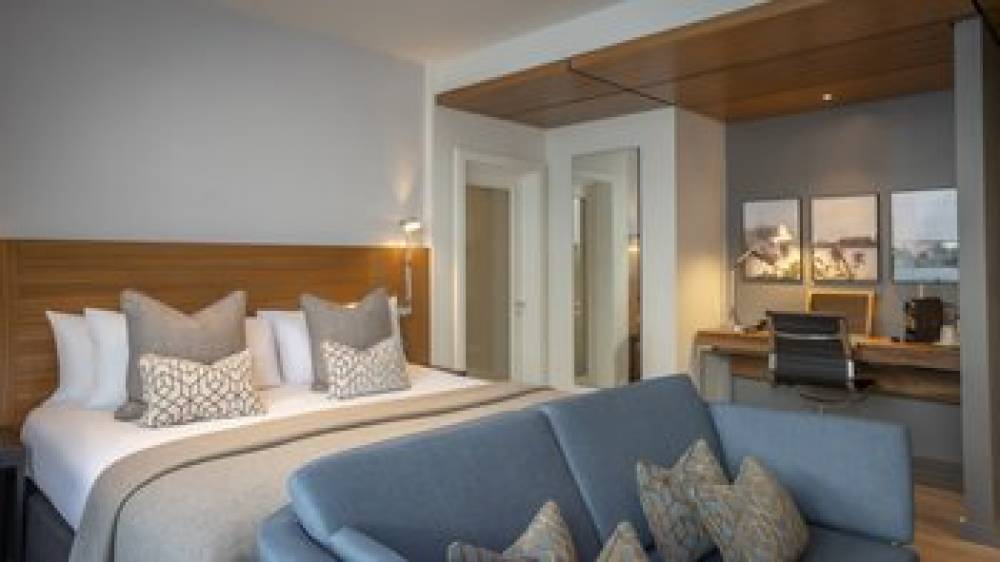 Apex London Wall Hotel 3