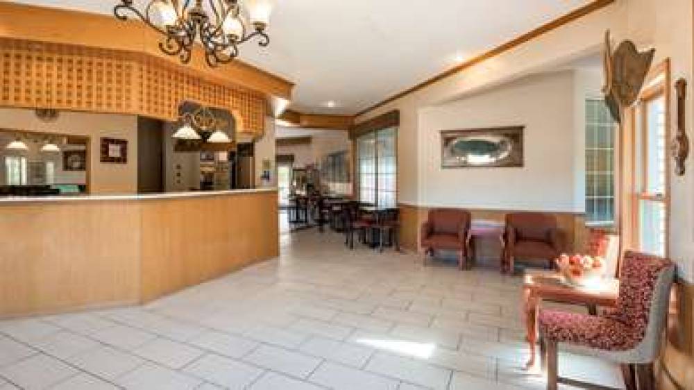 Apple Tree Inn, SureStay Collection By Best Western 2